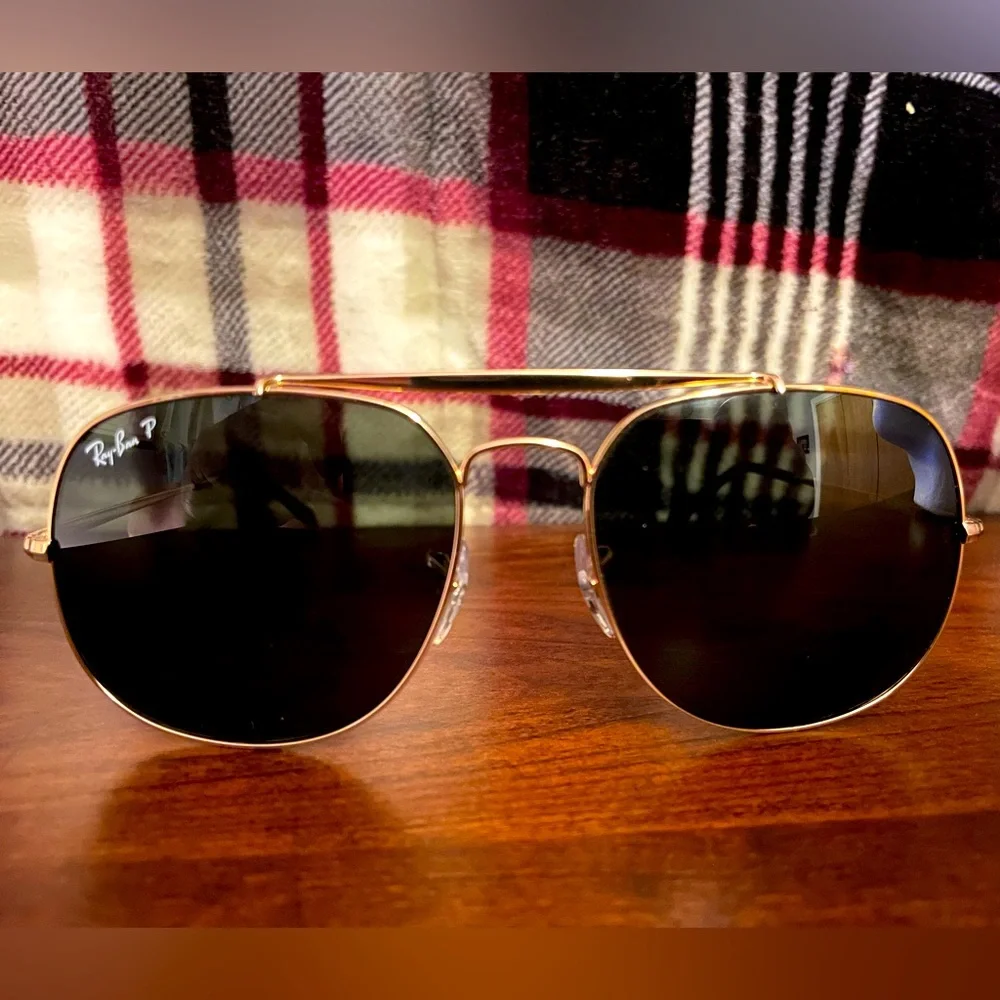 🆕 Ray-Ban RB3561 THE GENERAL Custom Sunglasses. Gold Frame, Polarized Green Lens - Picture 4 of 16